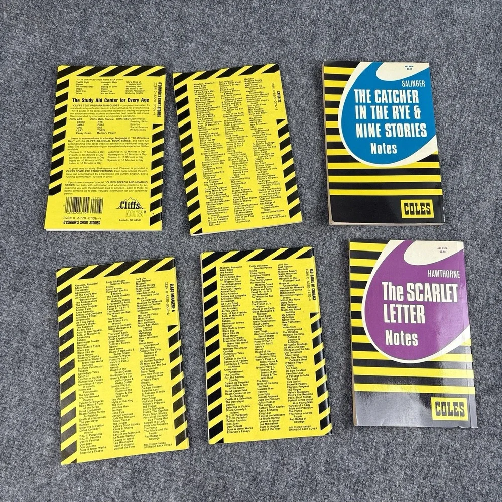 Lot Of 6 Cliffs Notes Coles Notes Catch-22‎ Scarlet Letter Red Badge Vintage